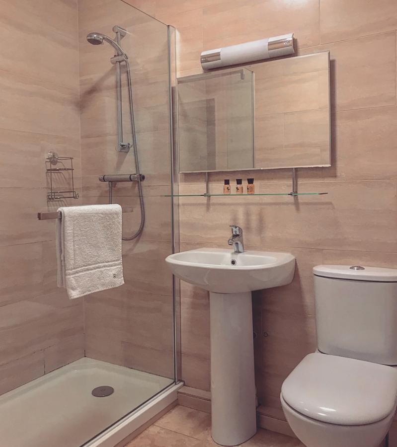 The Imperial Hotel Saint Saviour Экстерьер фото